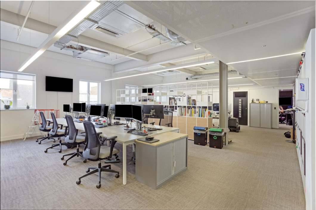 Hot desking space Alphabeta